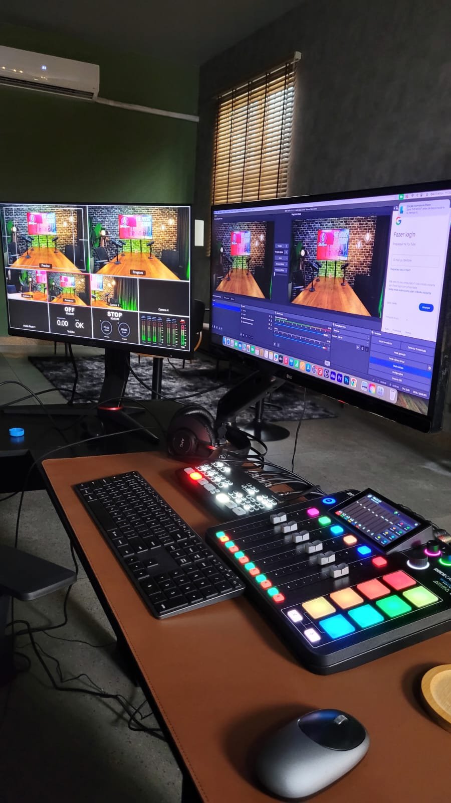 Sala de controle com monitores